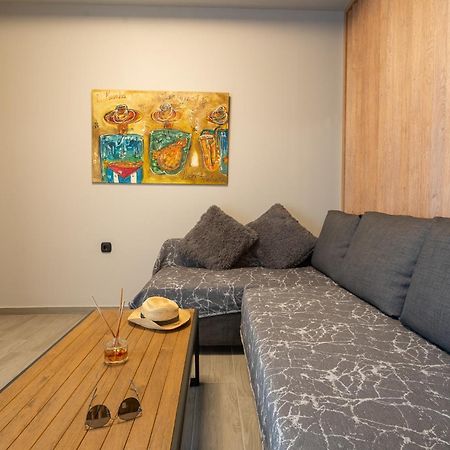 The Beehive Apartment Mytilíni Екстериор снимка