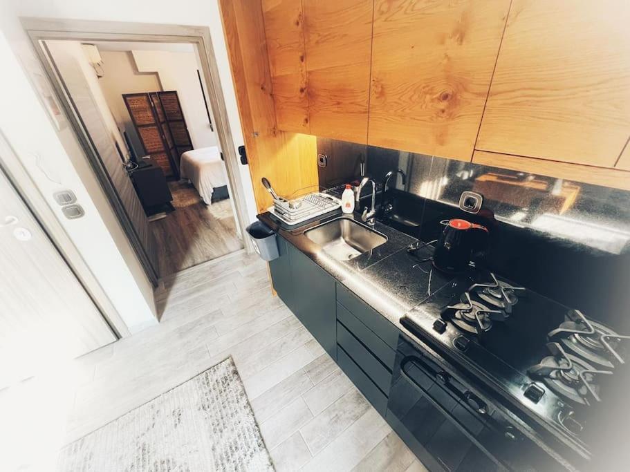 The Beehive Apartment Mytilíni Екстериор снимка