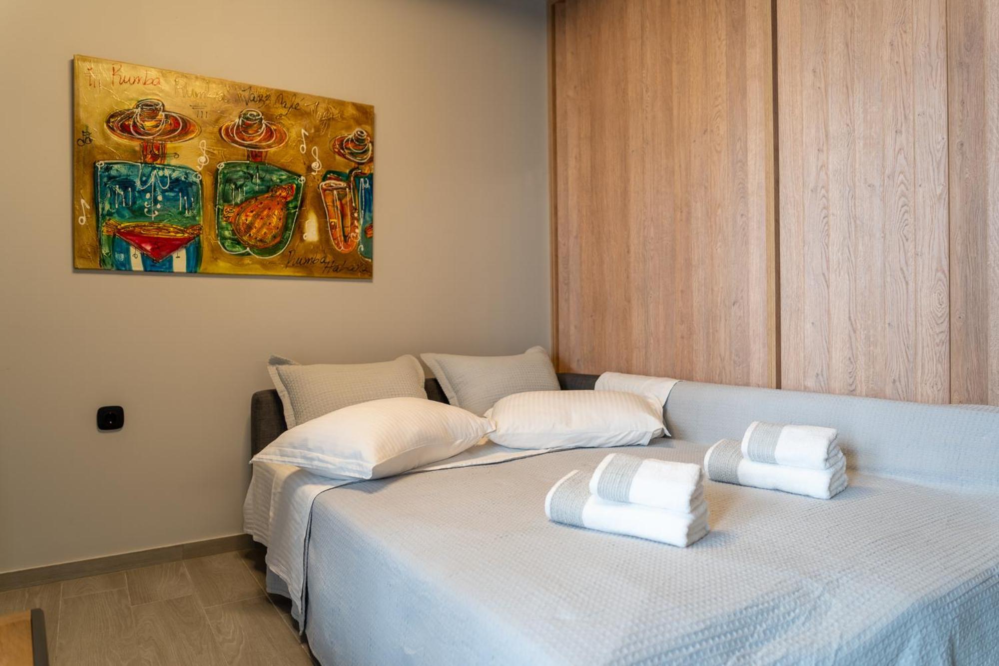 The Beehive Apartment Mytilíni Екстериор снимка